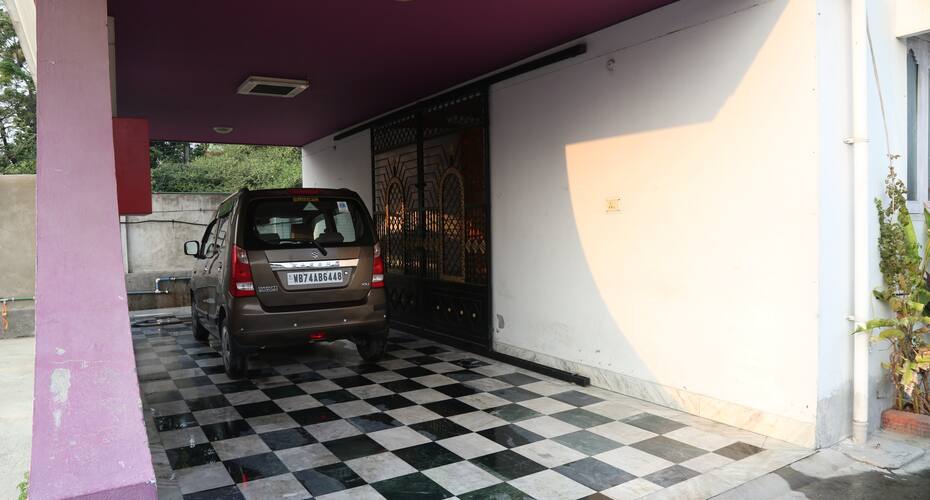 R S Bhavan And Tourist Lodge, Siliguri 5